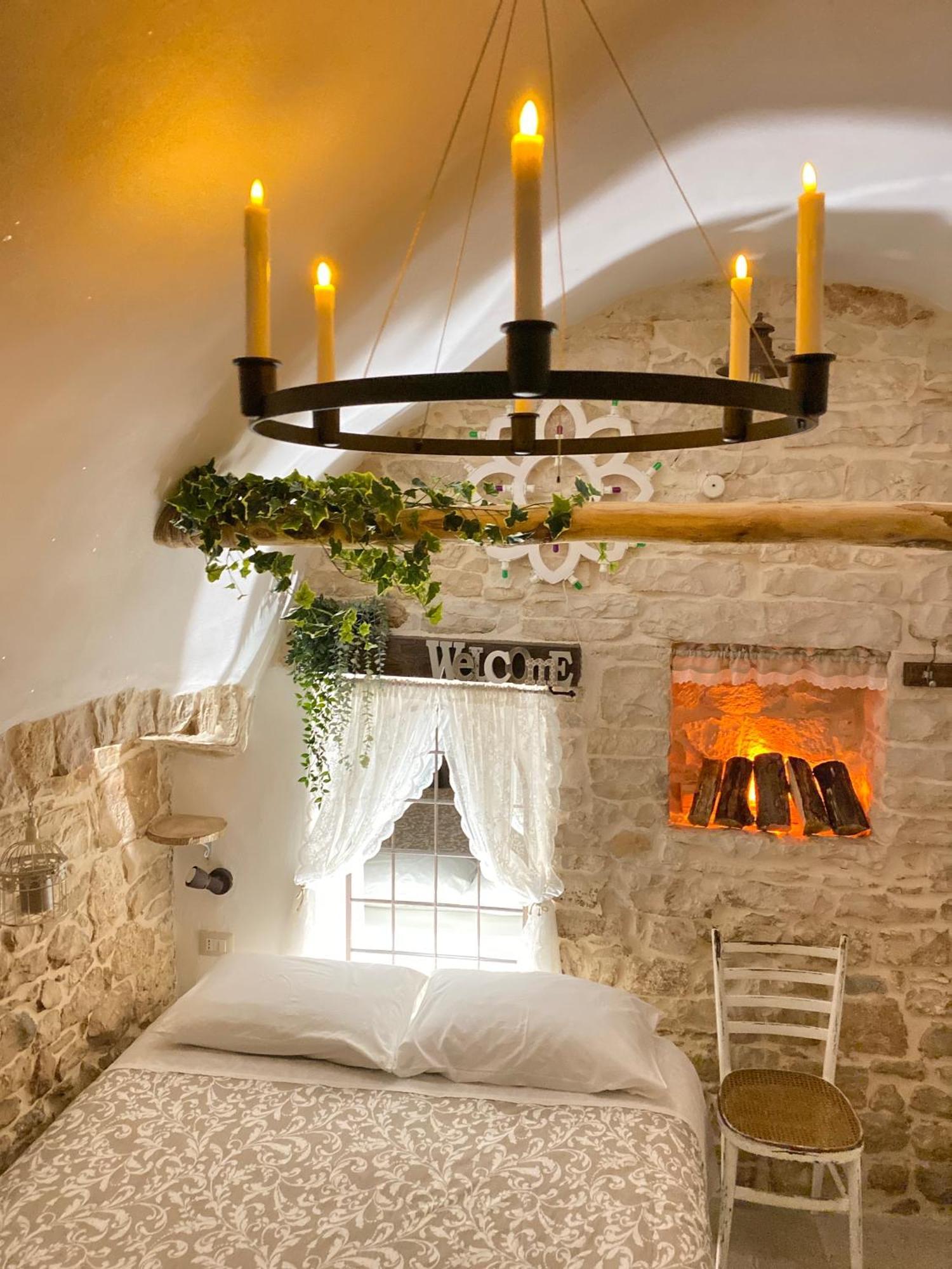 Domus Klara Bed & Breakfast ตูรี ภายนอก รูปภาพ